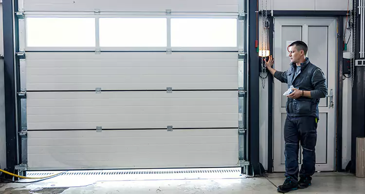 Modern Overhead Door Repair in University, FL