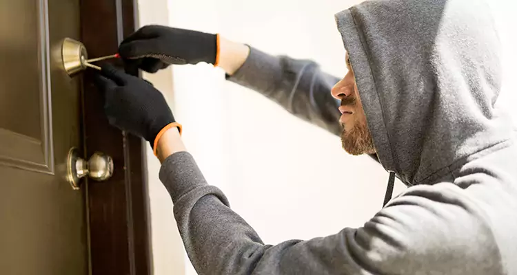 Emergency Motel Lock Repairs—Available 24/7 in University, FL