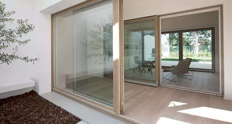 Sliding Screen Door Bottom Track Replacement in University, FL